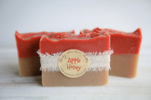 Smoky Mountain Bubbles Apple Honey Soap Bar